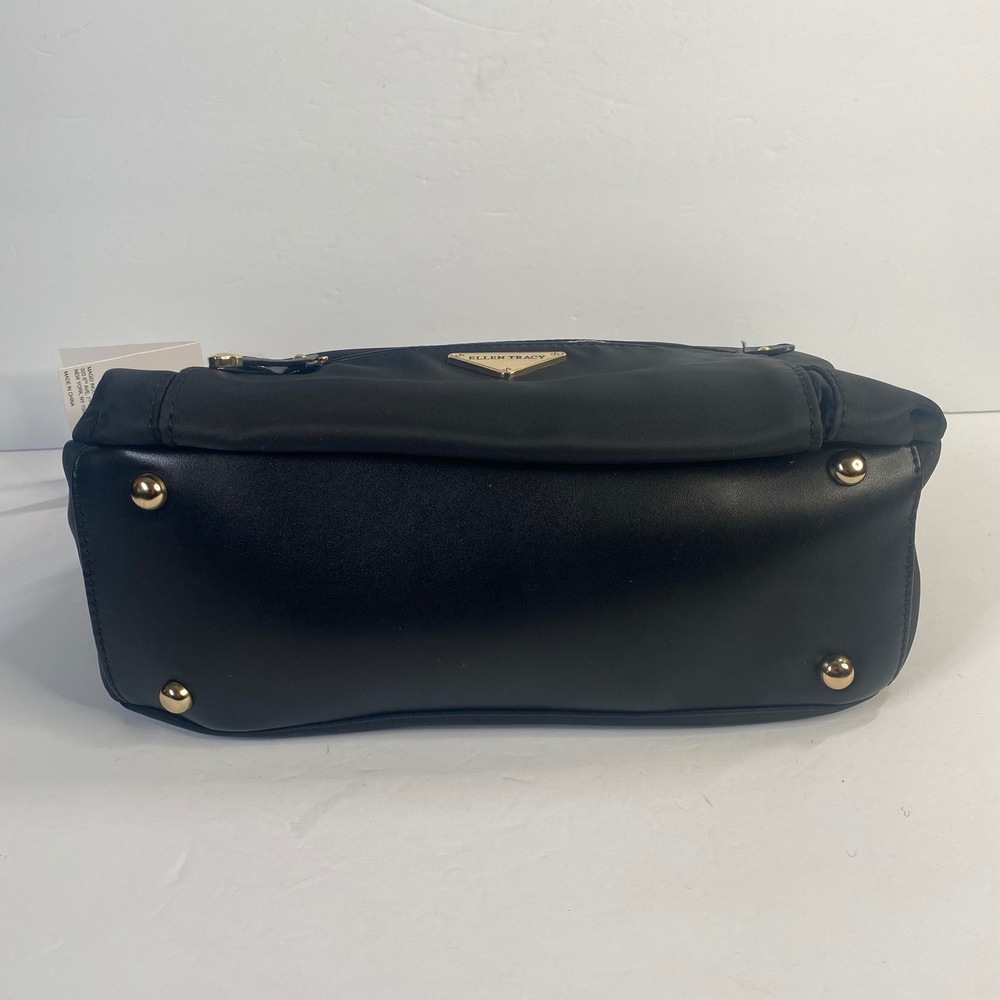 Ellen Tracy Crossbody Bag Purse Travel Light Nylon Pockets Everyday‎ Casual - Picture 6 of 9